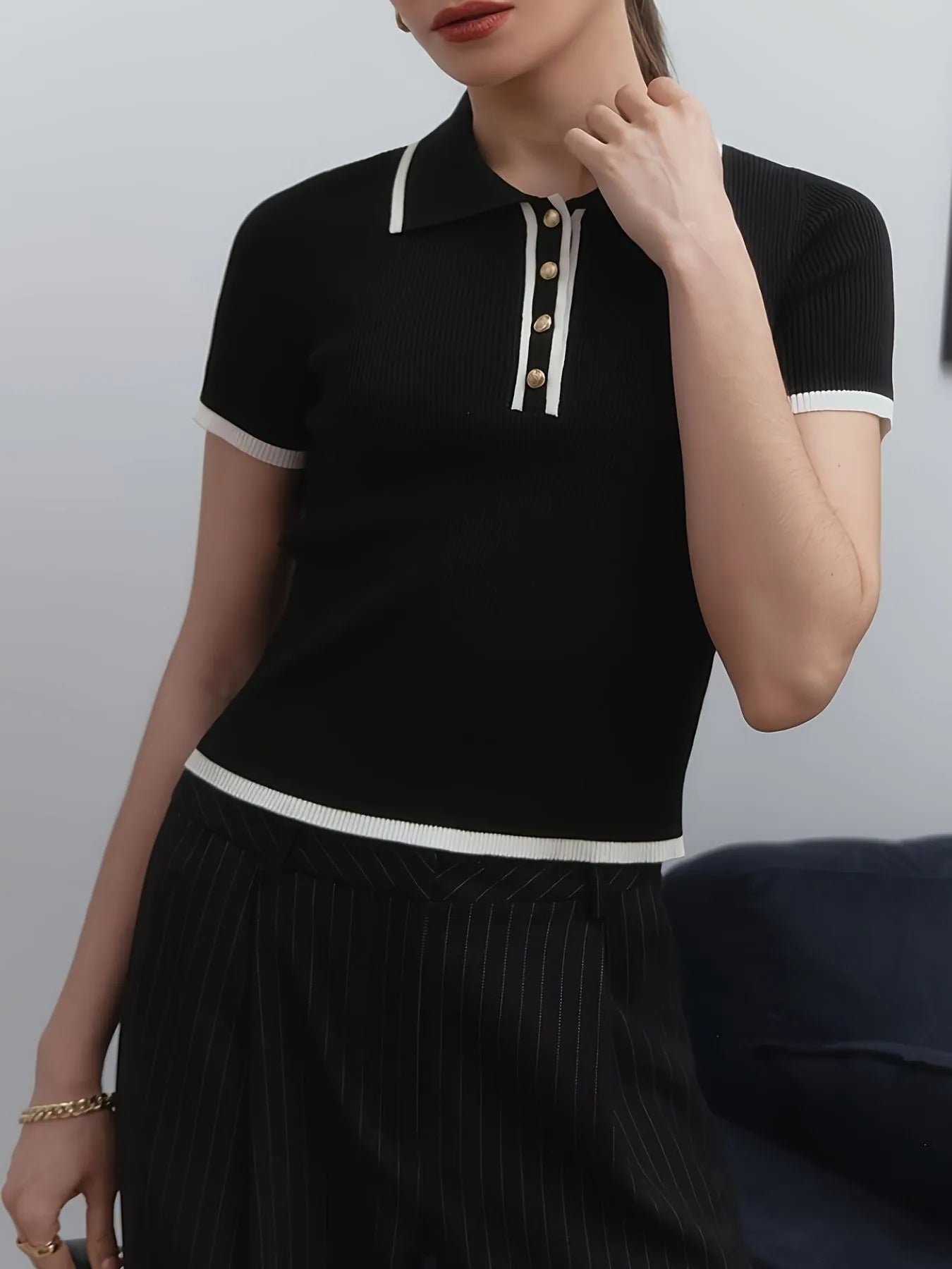 Contrast Trim Button Detail Polo - Fashorio