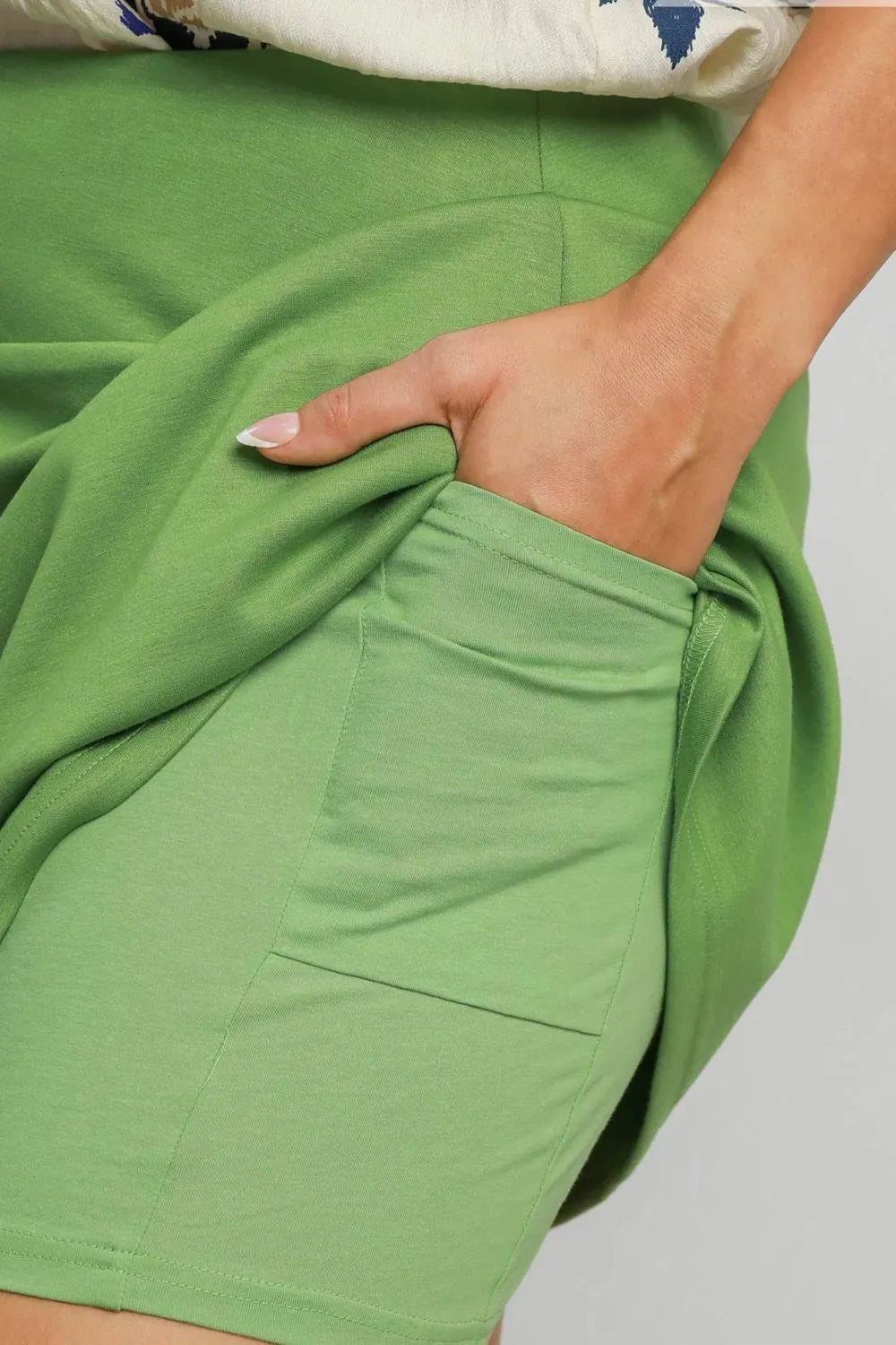 Umgee Full Size Mid-Rise Skort with Pockets Plus Size - Fashorio