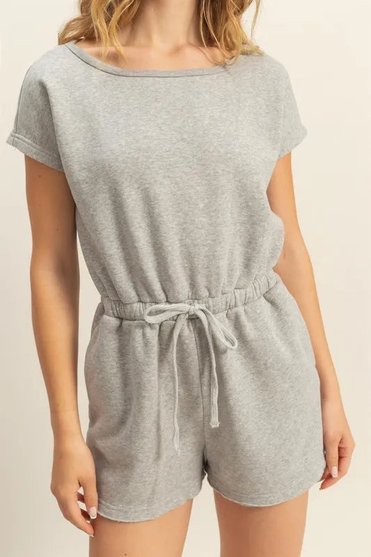 Round Neck Short Sleeve Drawstring Waist Romper detail