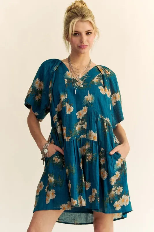 Floral Print Short Bell Sleeve Pleated Mini Dress