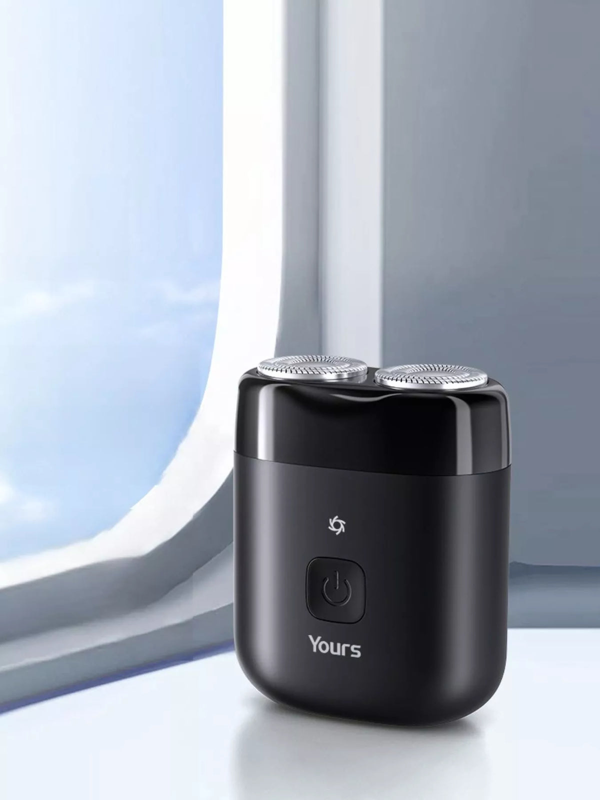 Mini travel shaver side profile
