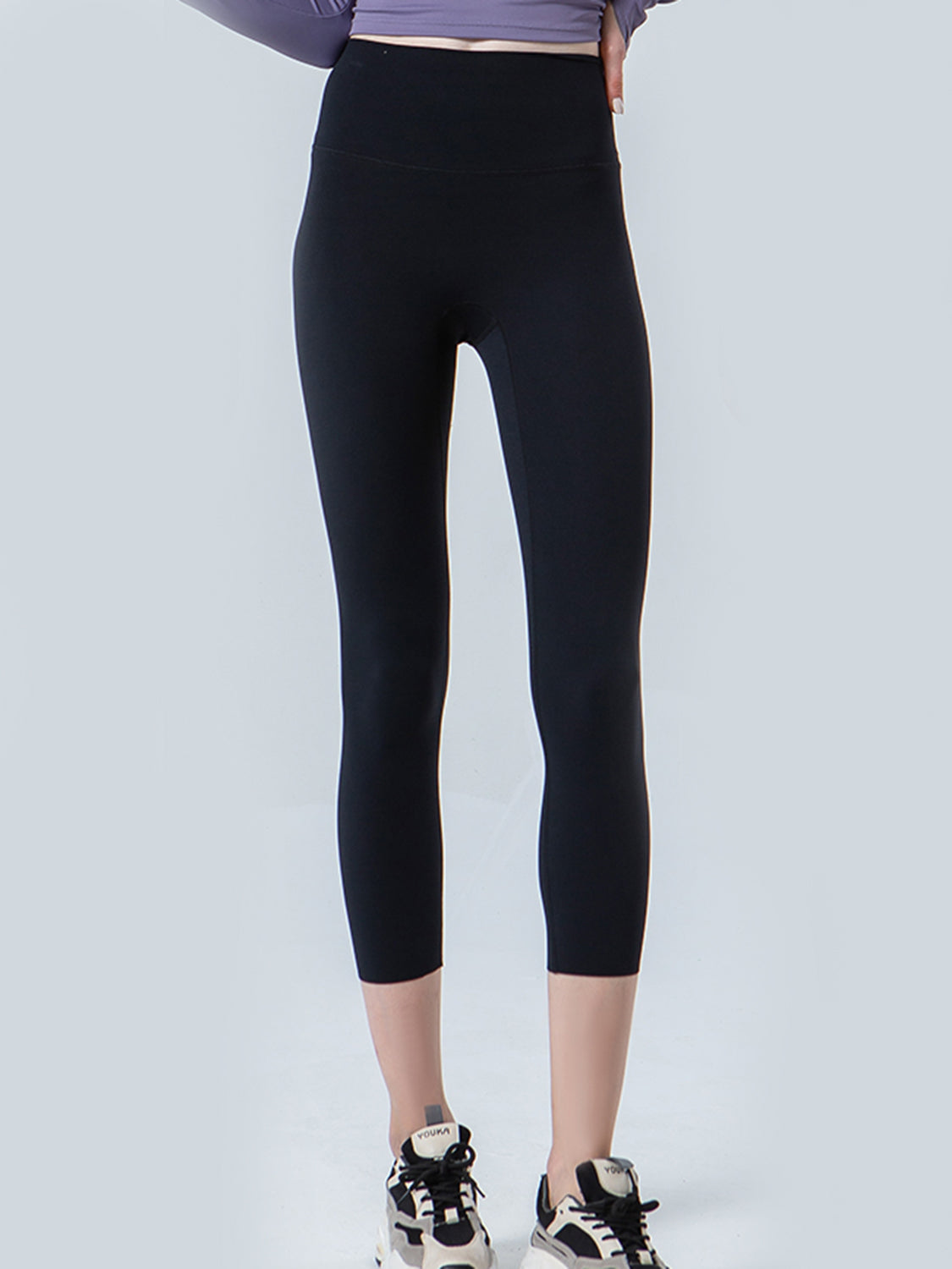 Wide waistband cropped sports leggings sleeve detail