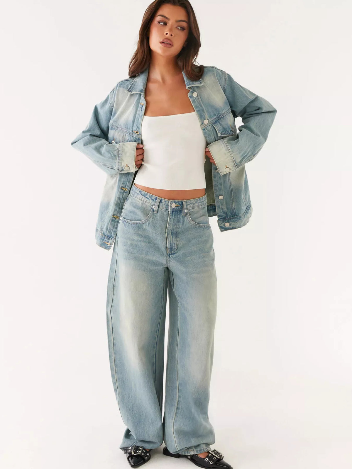 Denim jeans from coordinated two piece set