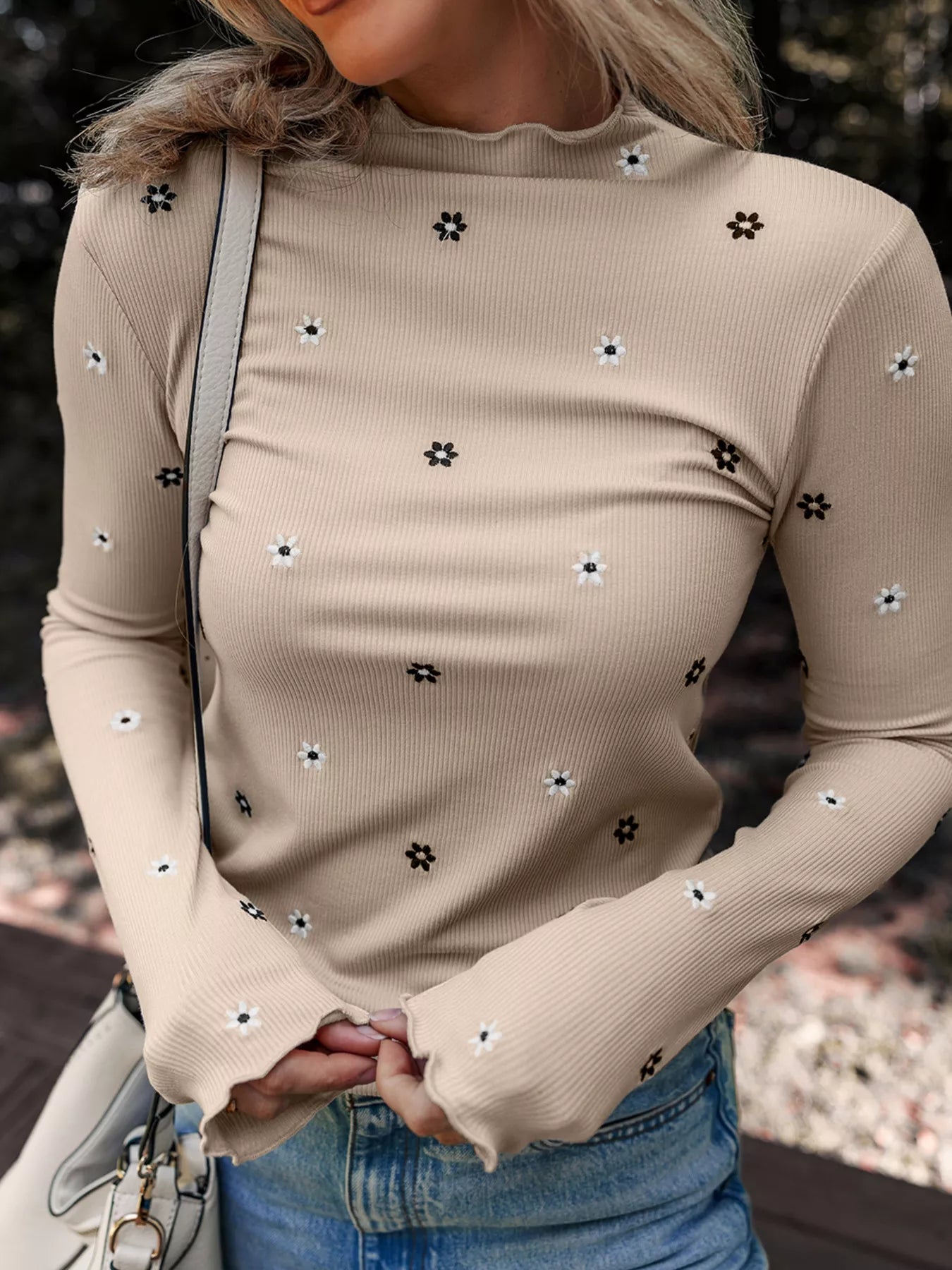 Floral Embroidered Detail Ribbed Long Sleeve Top - Fashorio