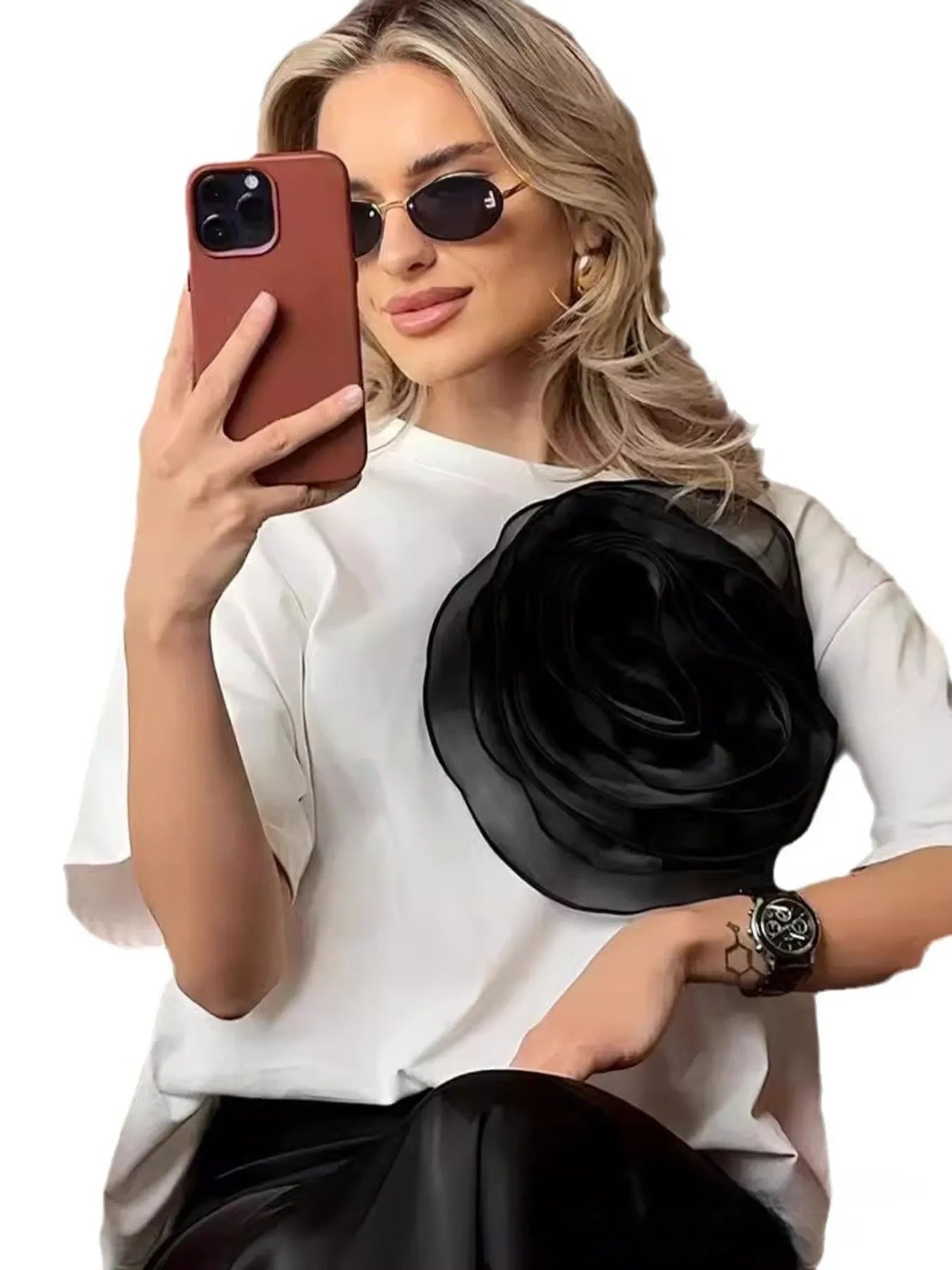 Flower Round Neck Short Sleeve T-Shirt - Fashorio