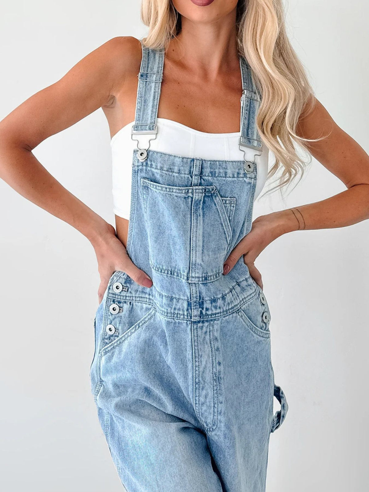 Overalls pocket and waist detail