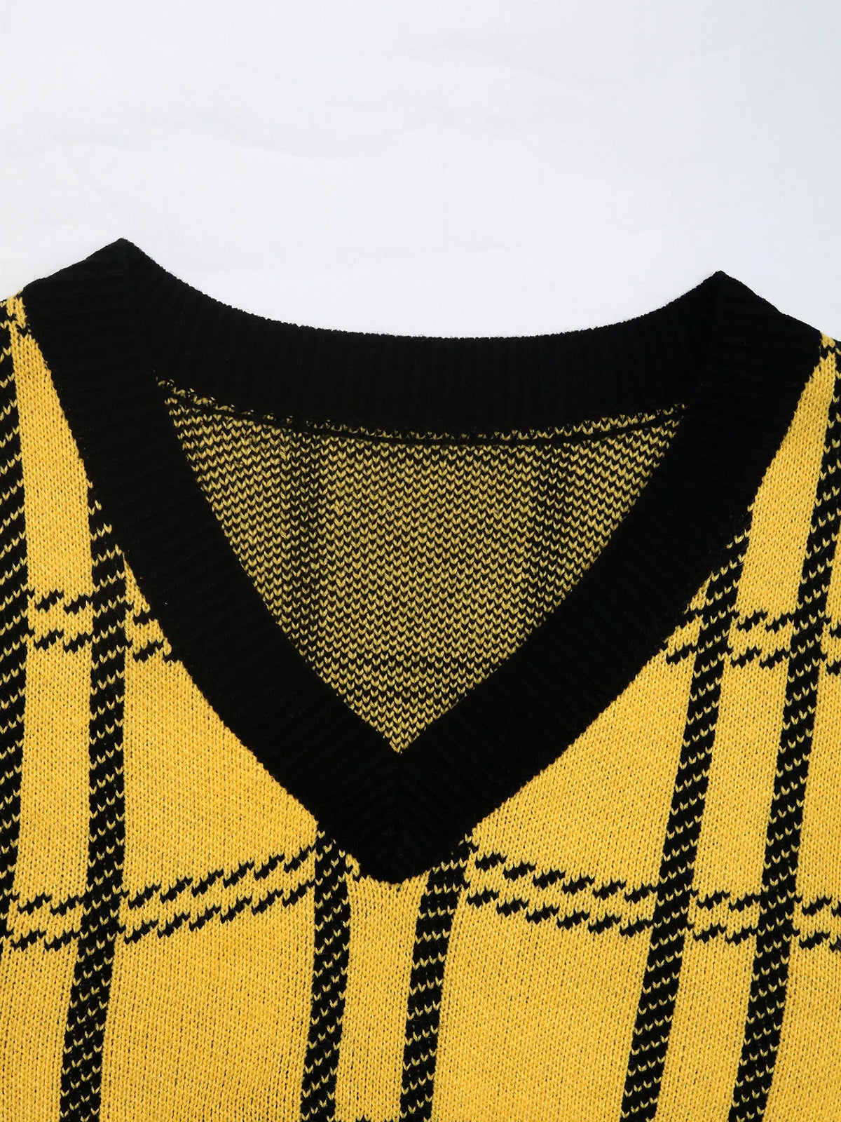 Plaid V Neck Cropped Sweater Vest close up