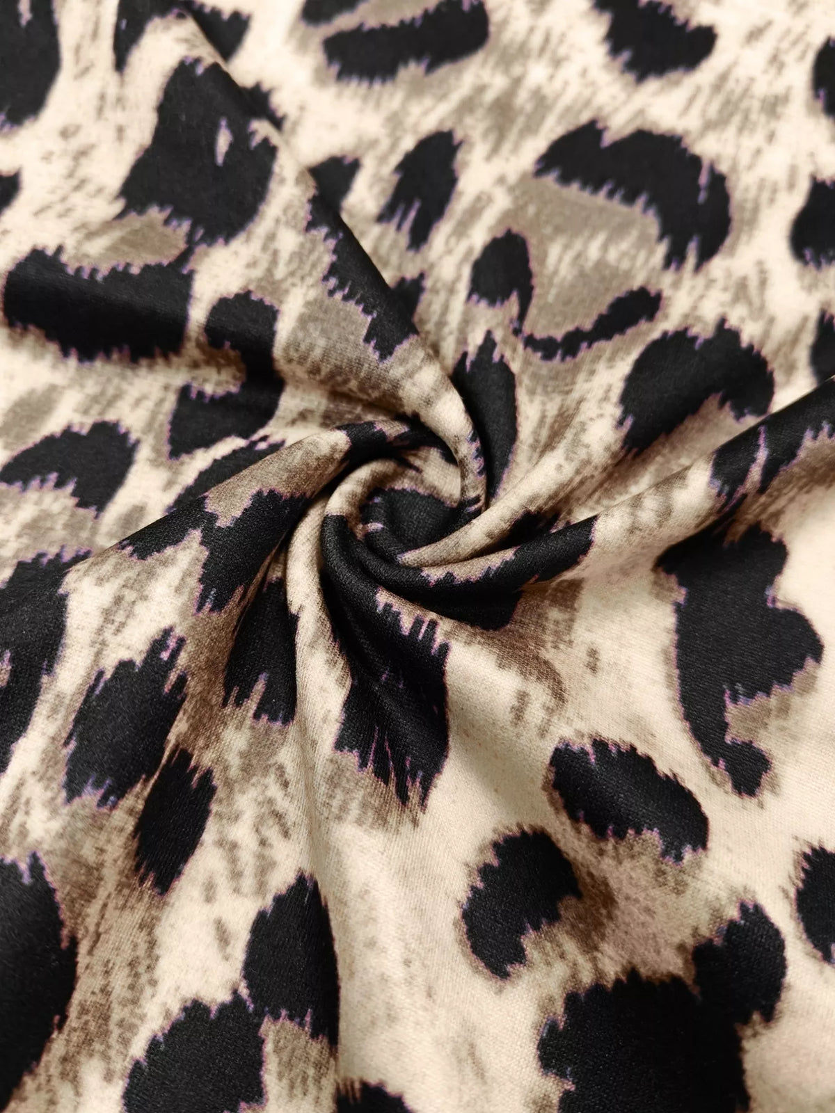Leopard two piece set full length pose