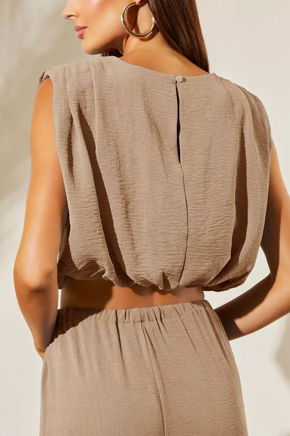 Khaki two piece set loose pants detail