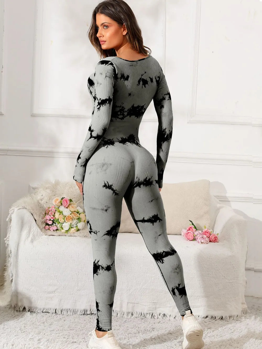 Scoop Neck Long Sleeve Active Jumpsuit - Fashorio