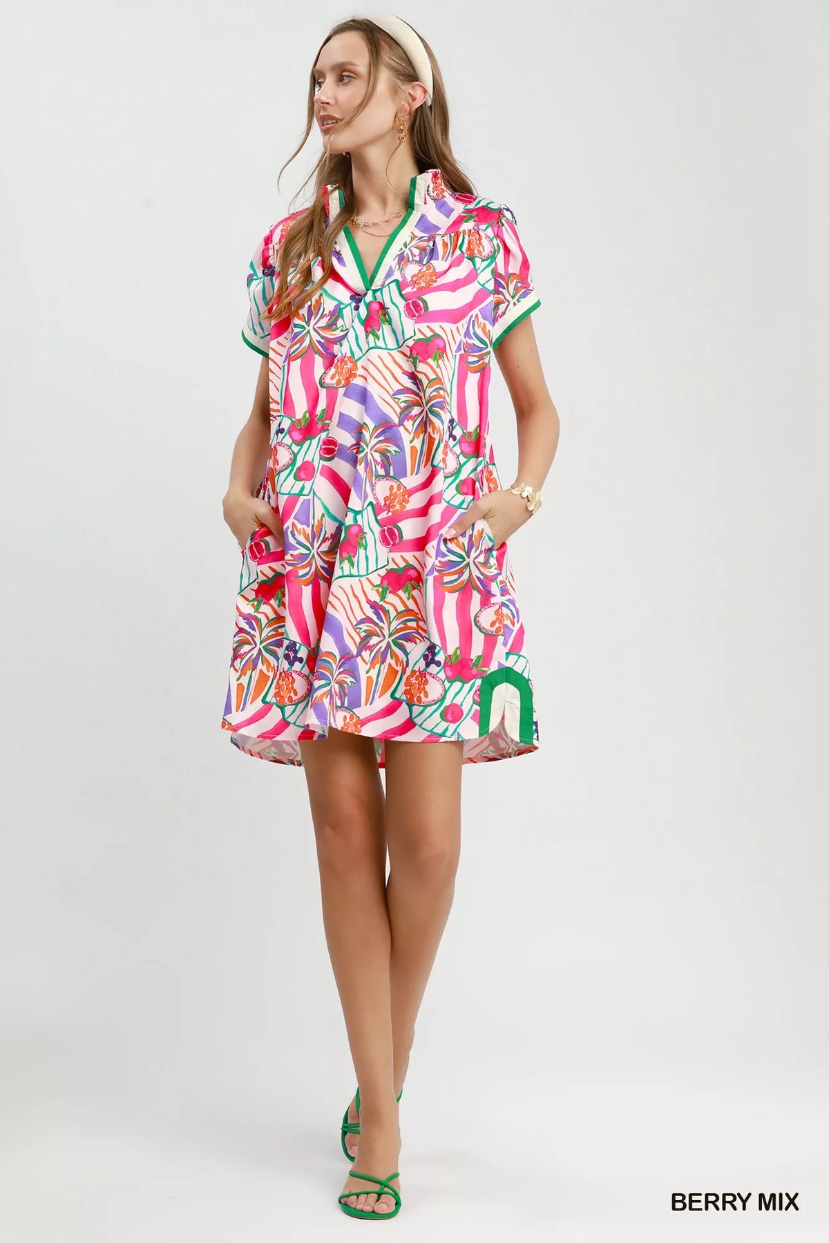 Berry tropical print collared shift dress detail view