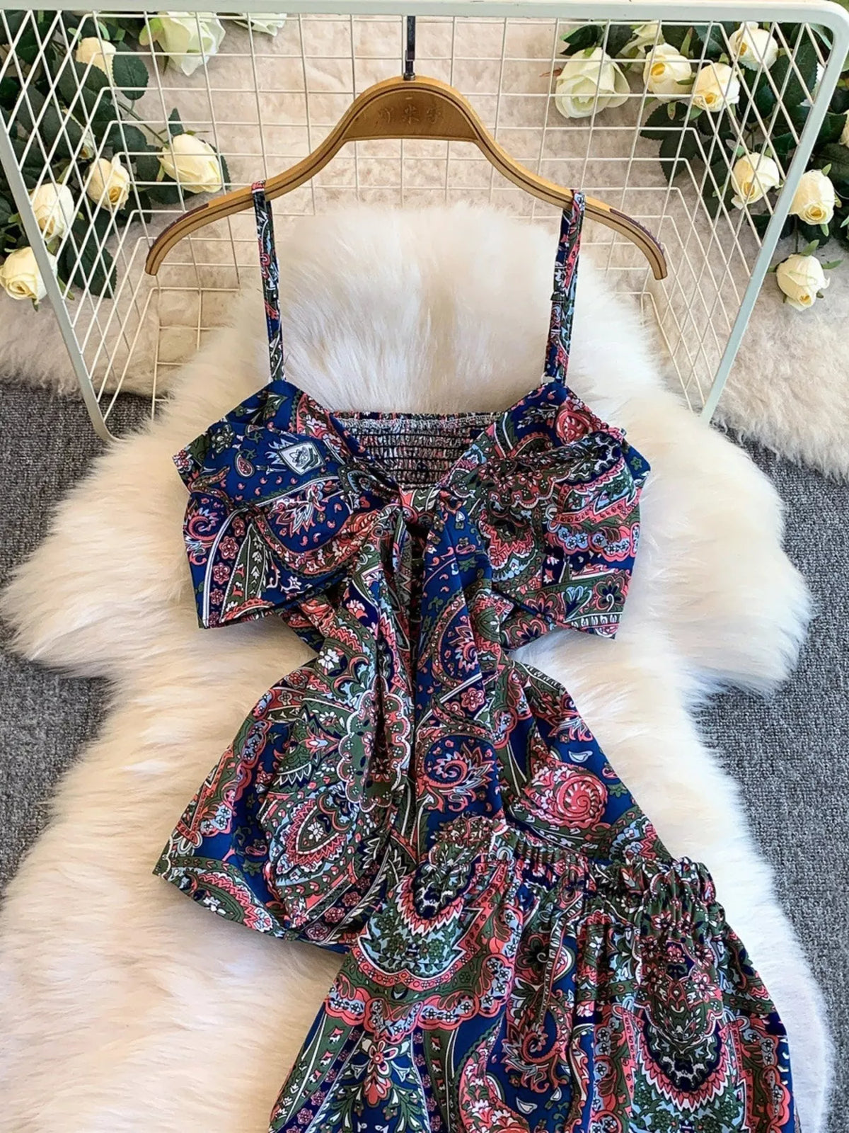 Printed two piece set styling