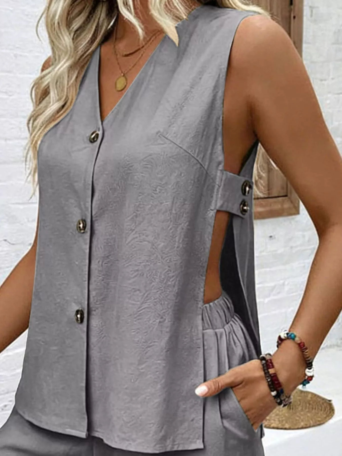 Coordinated summer set side profile