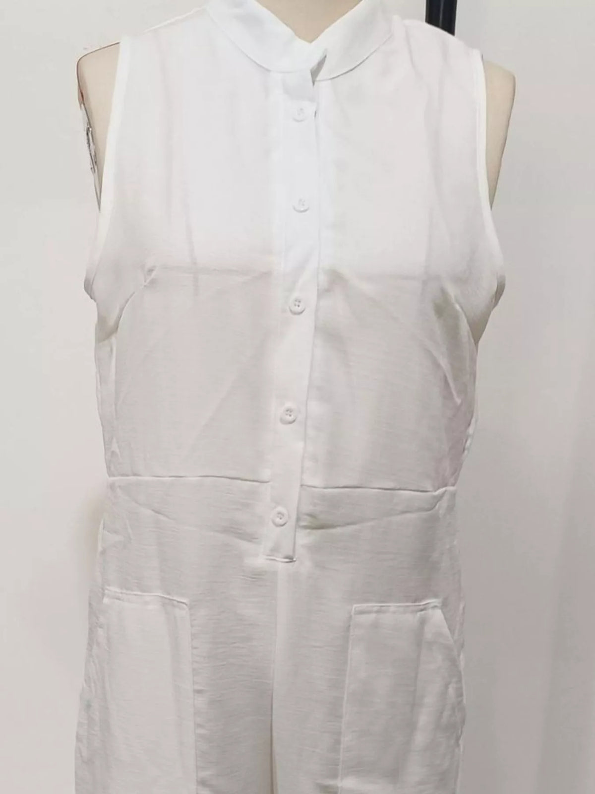 Sleeveless jumpsuit styled look