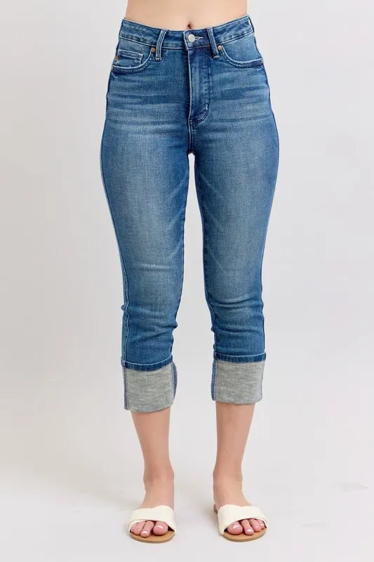Judy Blue Skinny Cuff Capris Jeans with Pockets