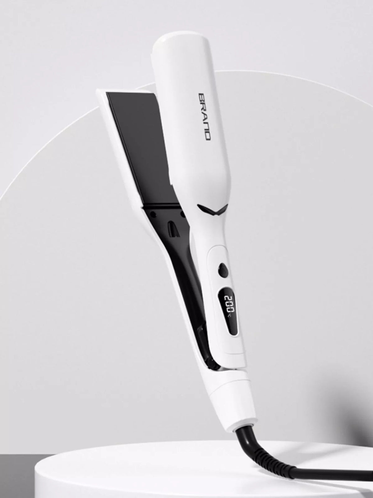 Straightener in white color