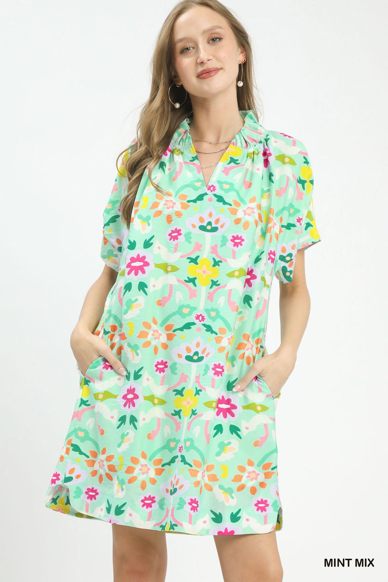 Abstract Floral Shift Dress in Mint
