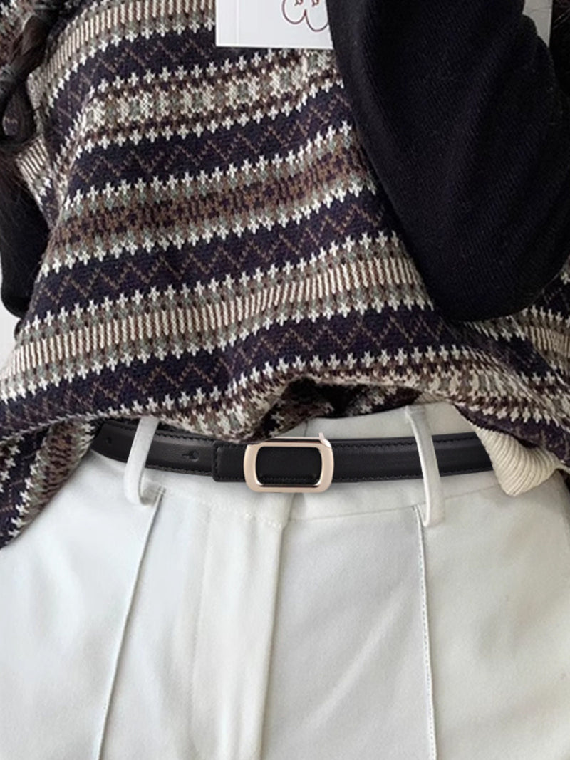Leather skinny belt with buckle front view