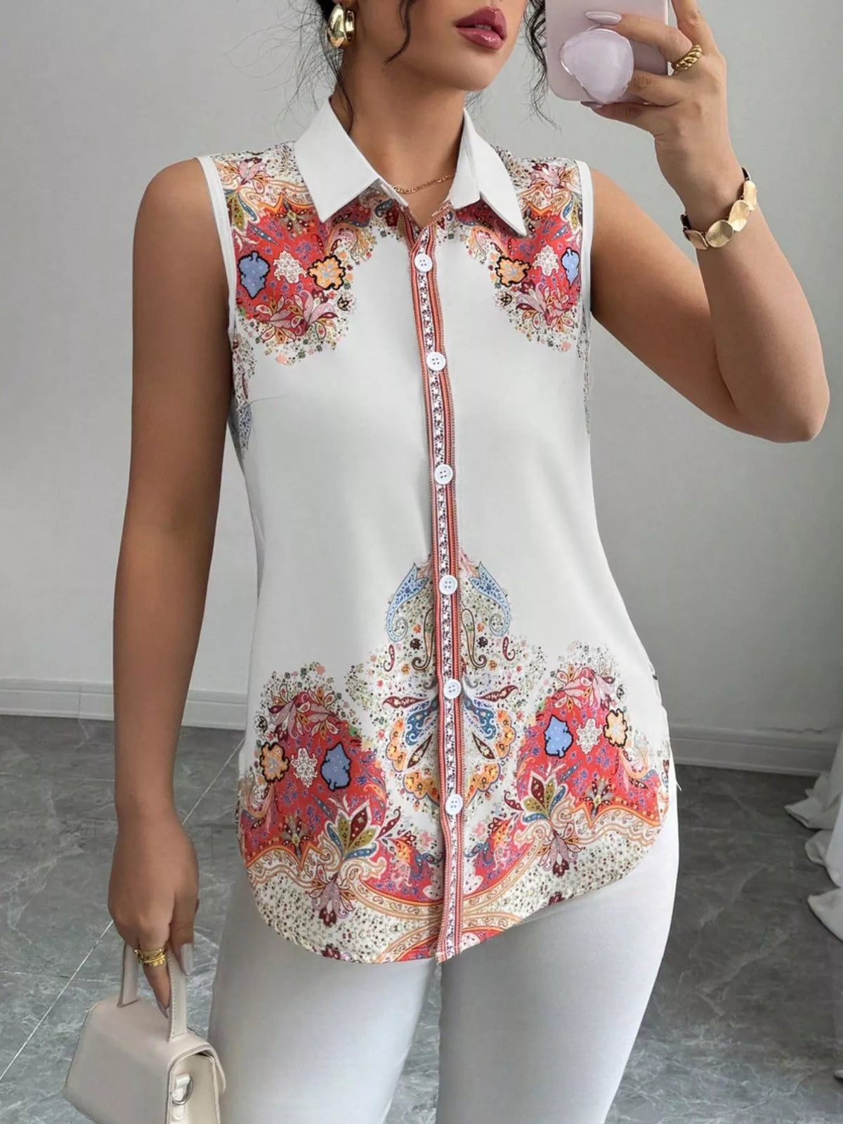 Collar detail on a sleeveless shirt color option