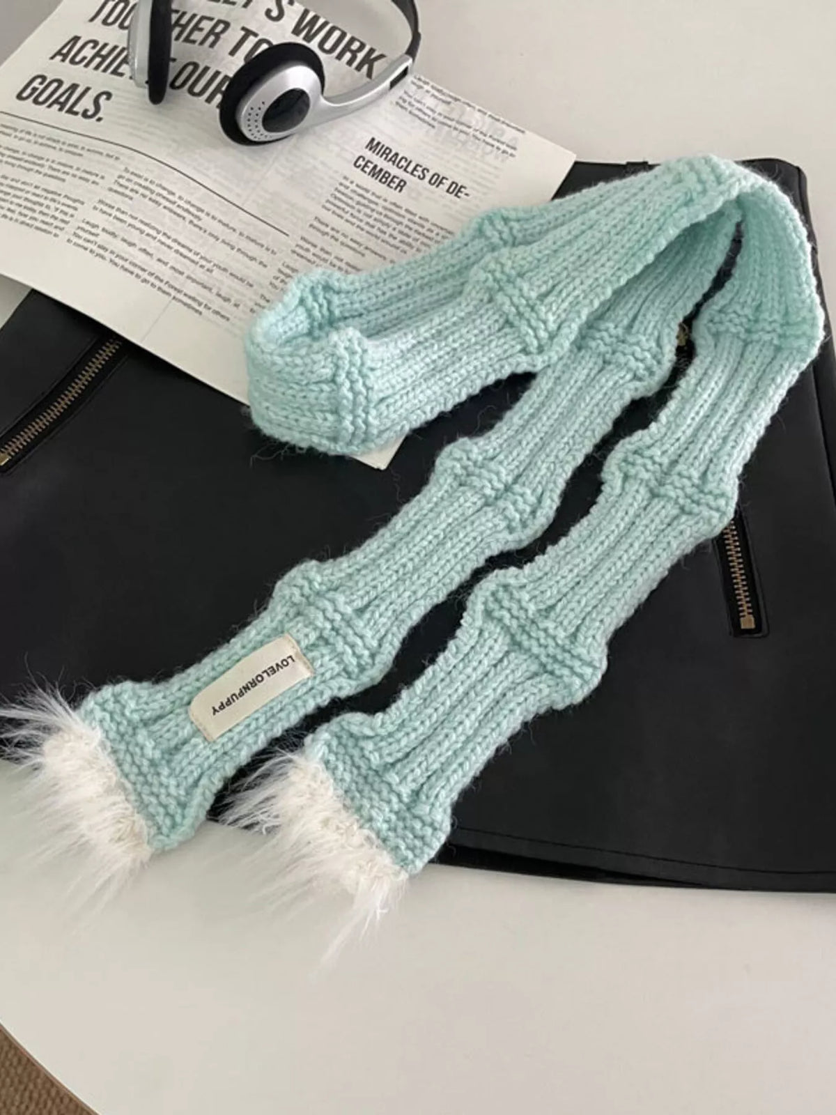 Plush trim scarf alternate color