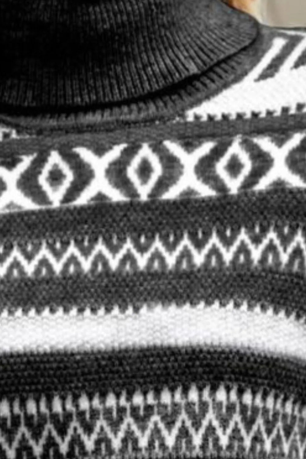 Geometric Turtleneck Long Sleeve Sweater - Fashorio