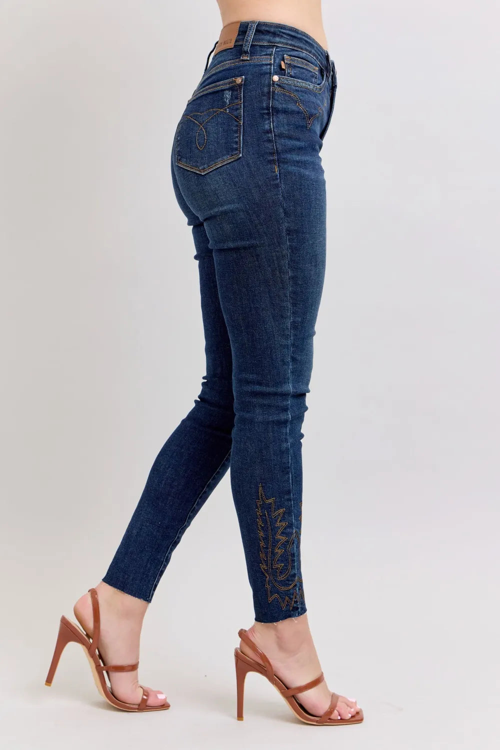 Judy Blue Embroidered High Rise Skinny Jeans side view