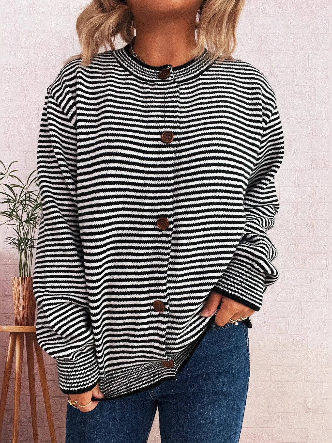 Striped Button Up Long Sleeve Cardigan - Fashorio