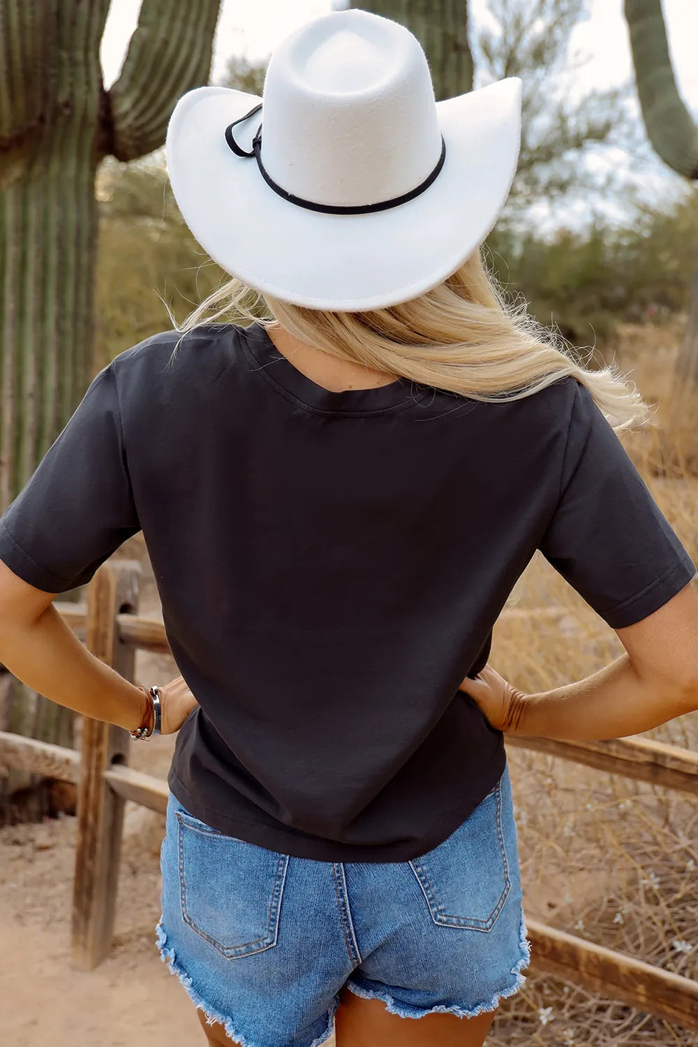 Bull head skull tee side view