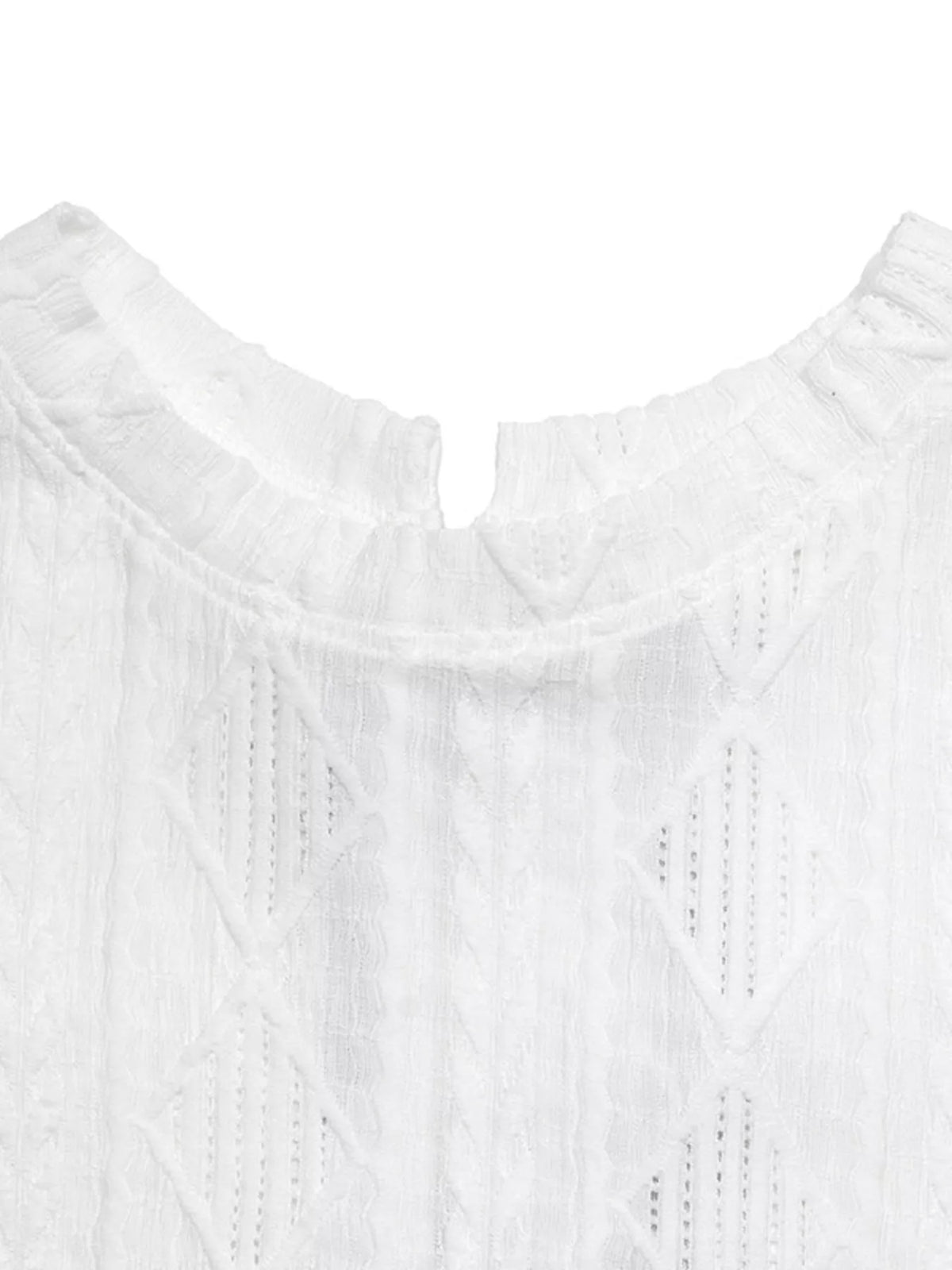 White knit tee short sleeve detail