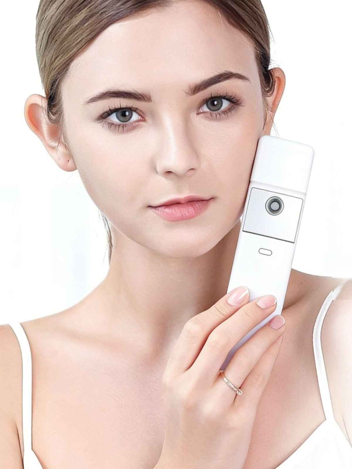 Facial mister nano spray nozzle close up