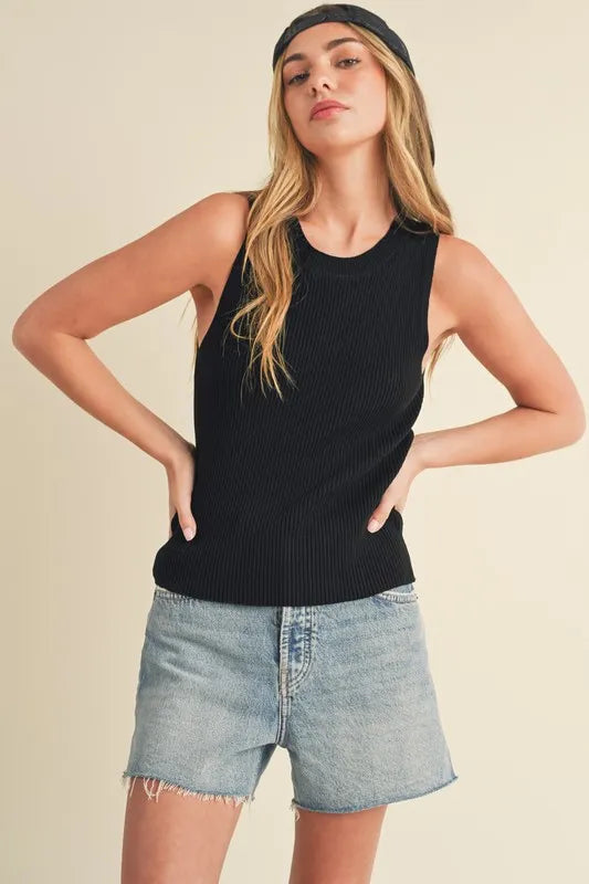 Ribbed knit tank on model side view