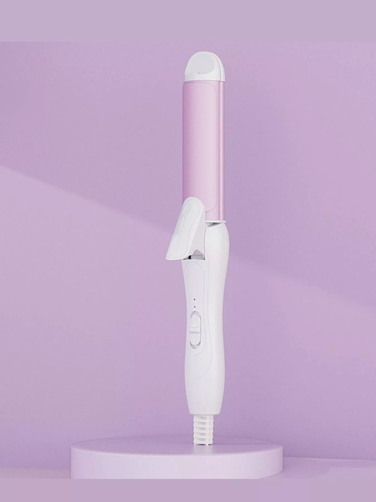 Full view of rotating curling iron