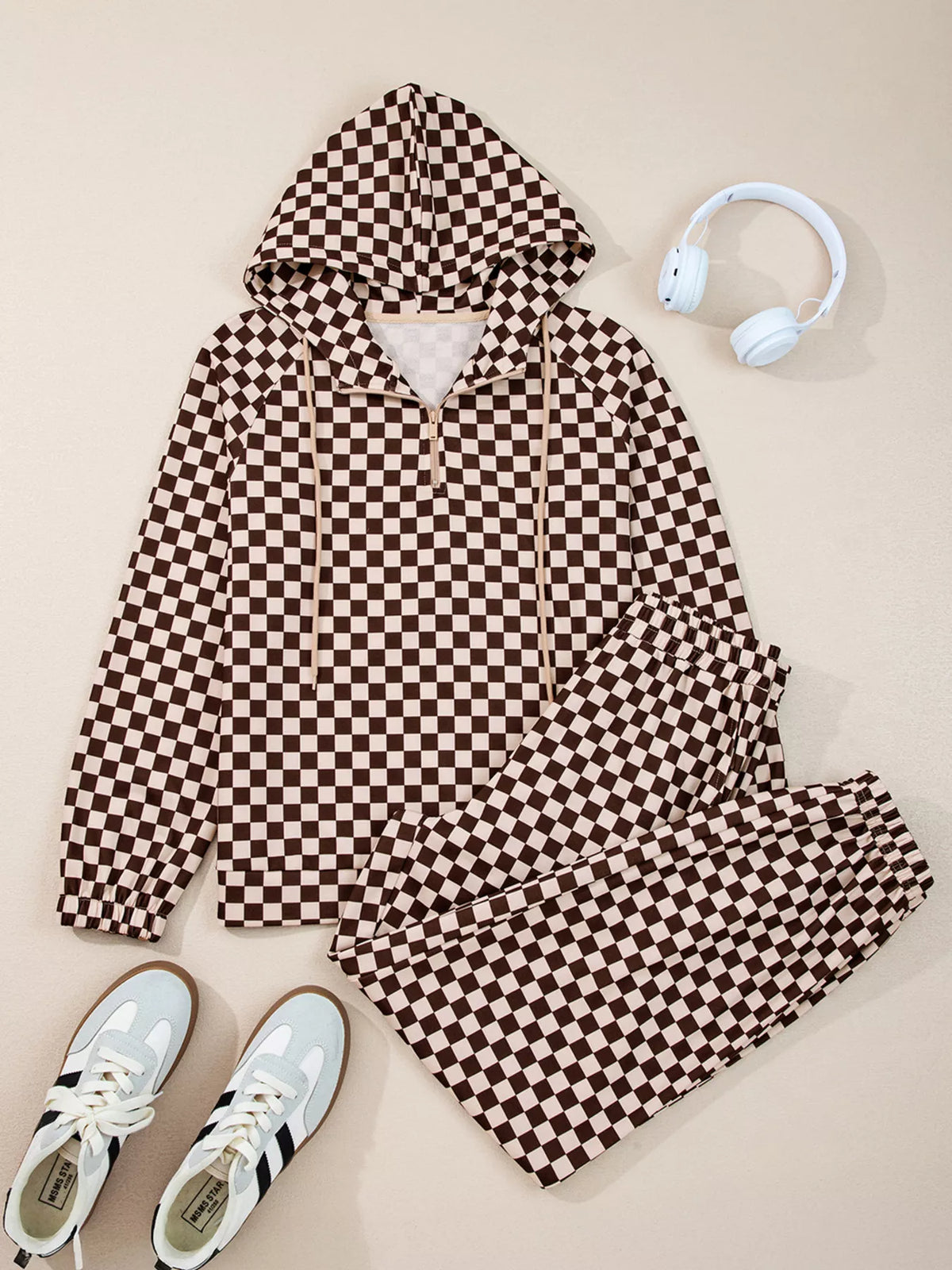 Checkered Drawstring Hoodie and Pants Set close up