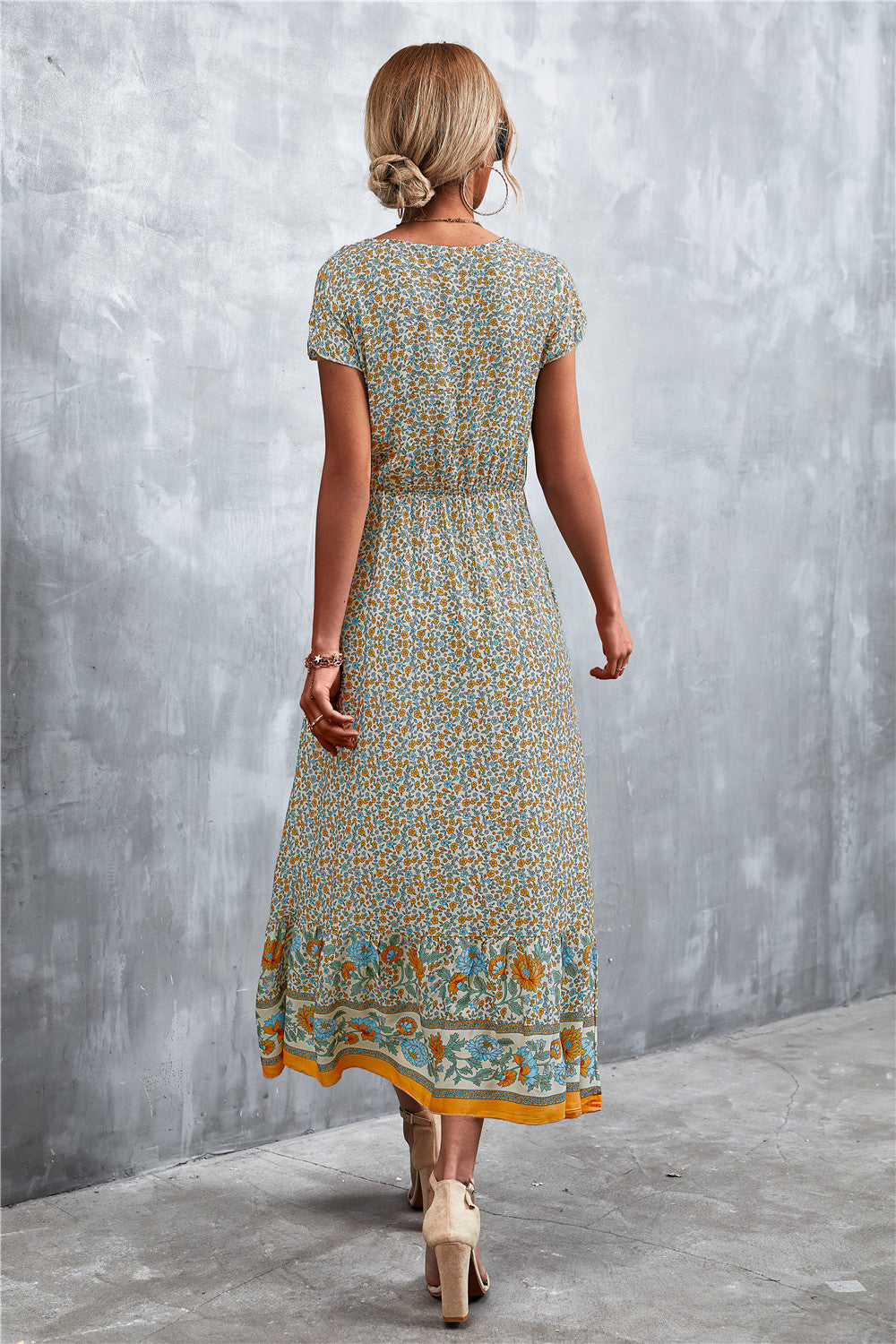 V-Neck Short Sleeve Printed Maxi Dress - Fashorio
