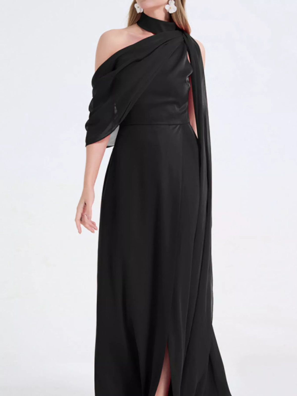 Sleeveless asymmetrical maxi dress close up
