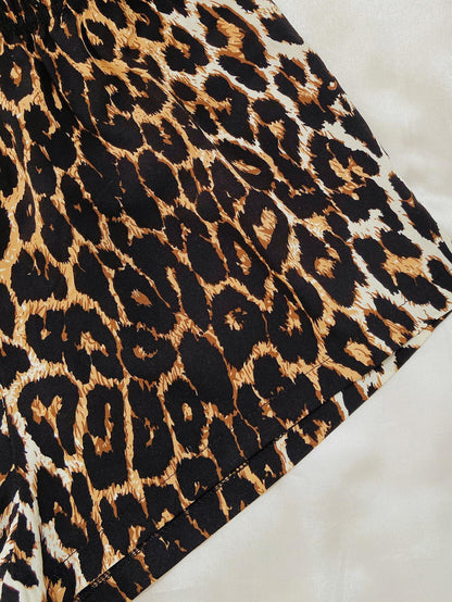 Leopard Lip Graphic Top and Shorts Lounge Set - Fashorio
