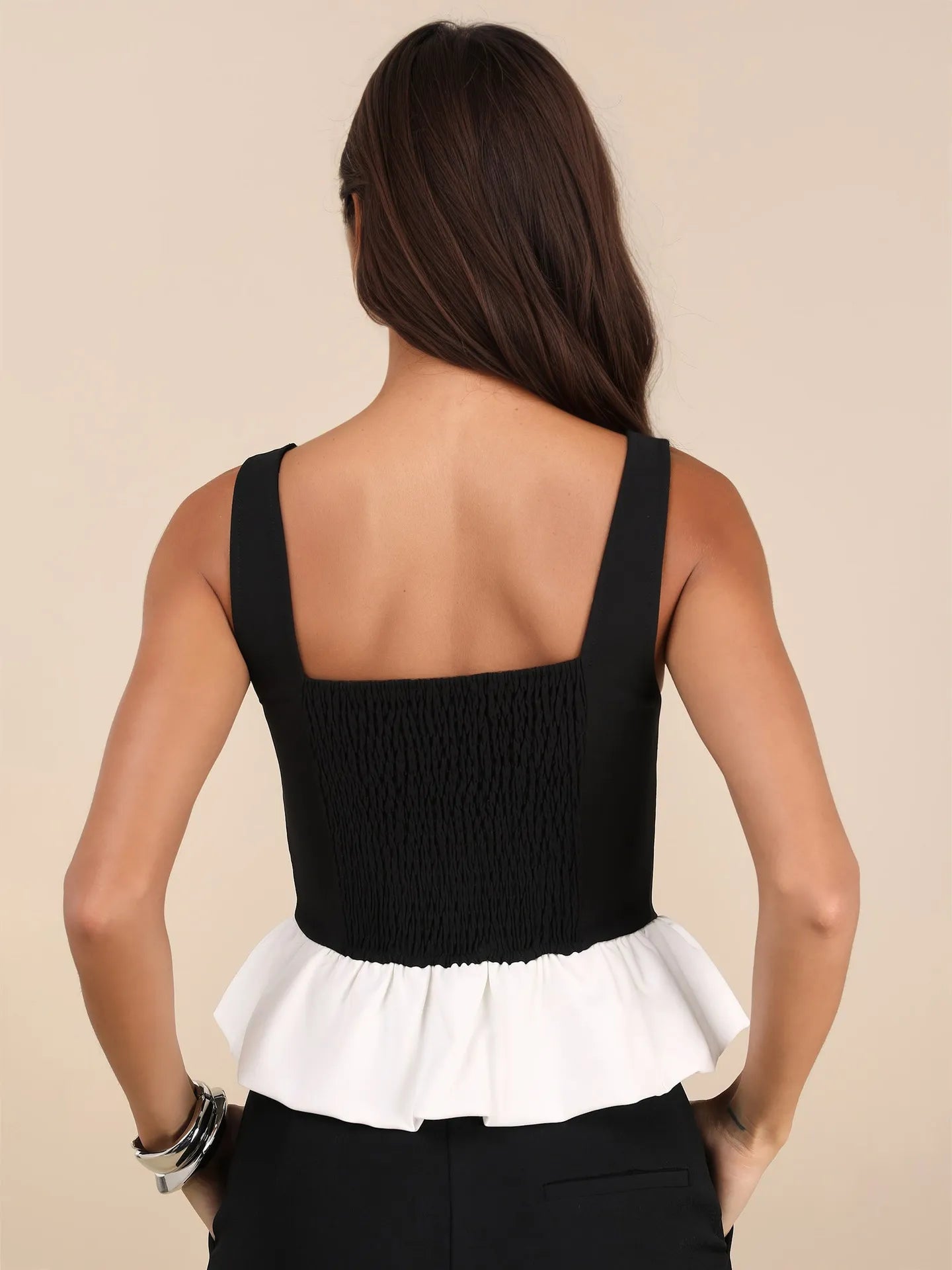 Contrast Ruffled Hem Square Neck Tank - Fashorio