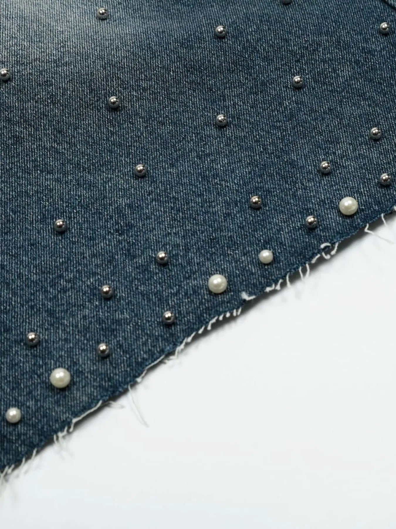 Men's Pearl Embellished Wide Leg Denim Shorts - Fashorio