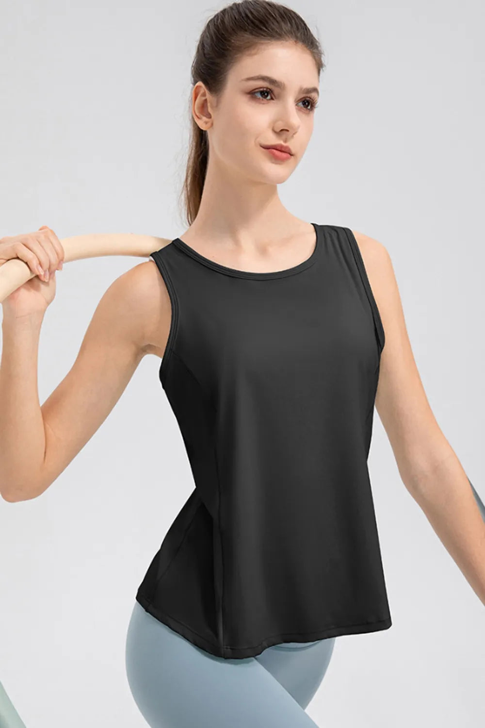 Wide Strap Round Neck Active Tank - Fashorio