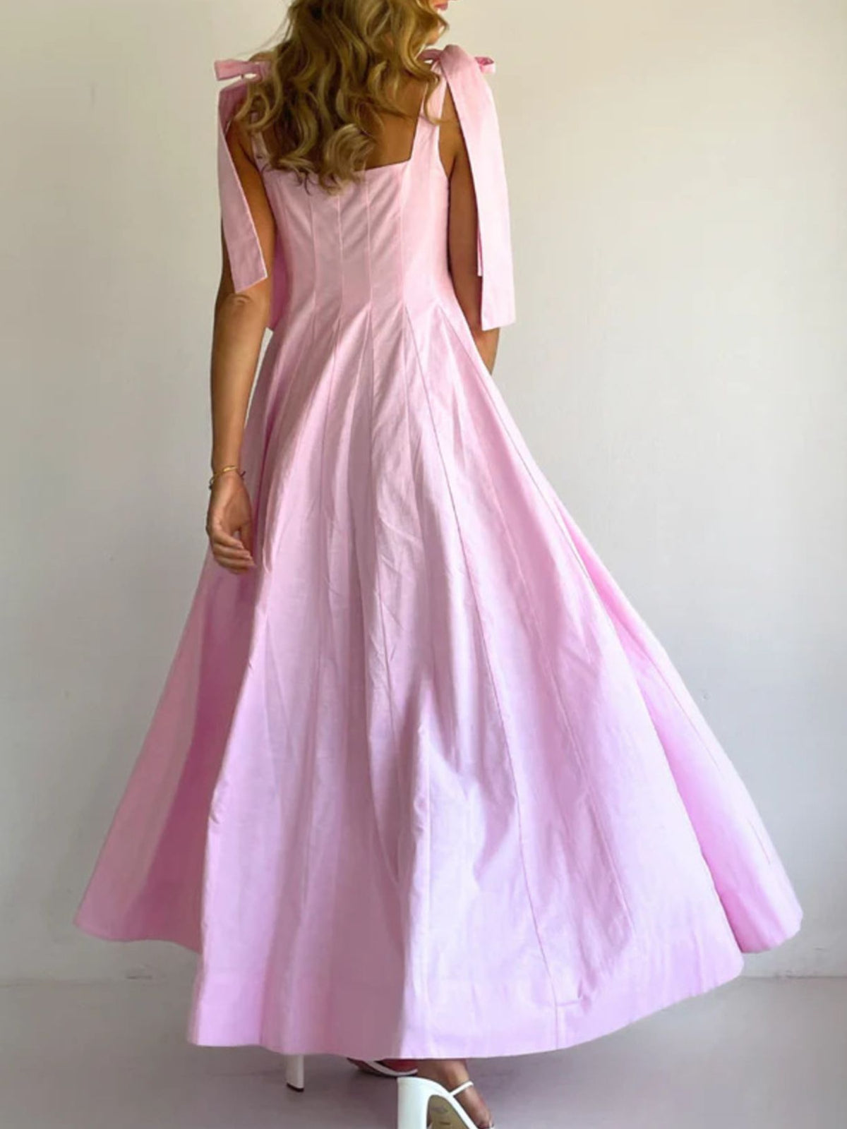 Gradient tie shoulder maxi dress side view