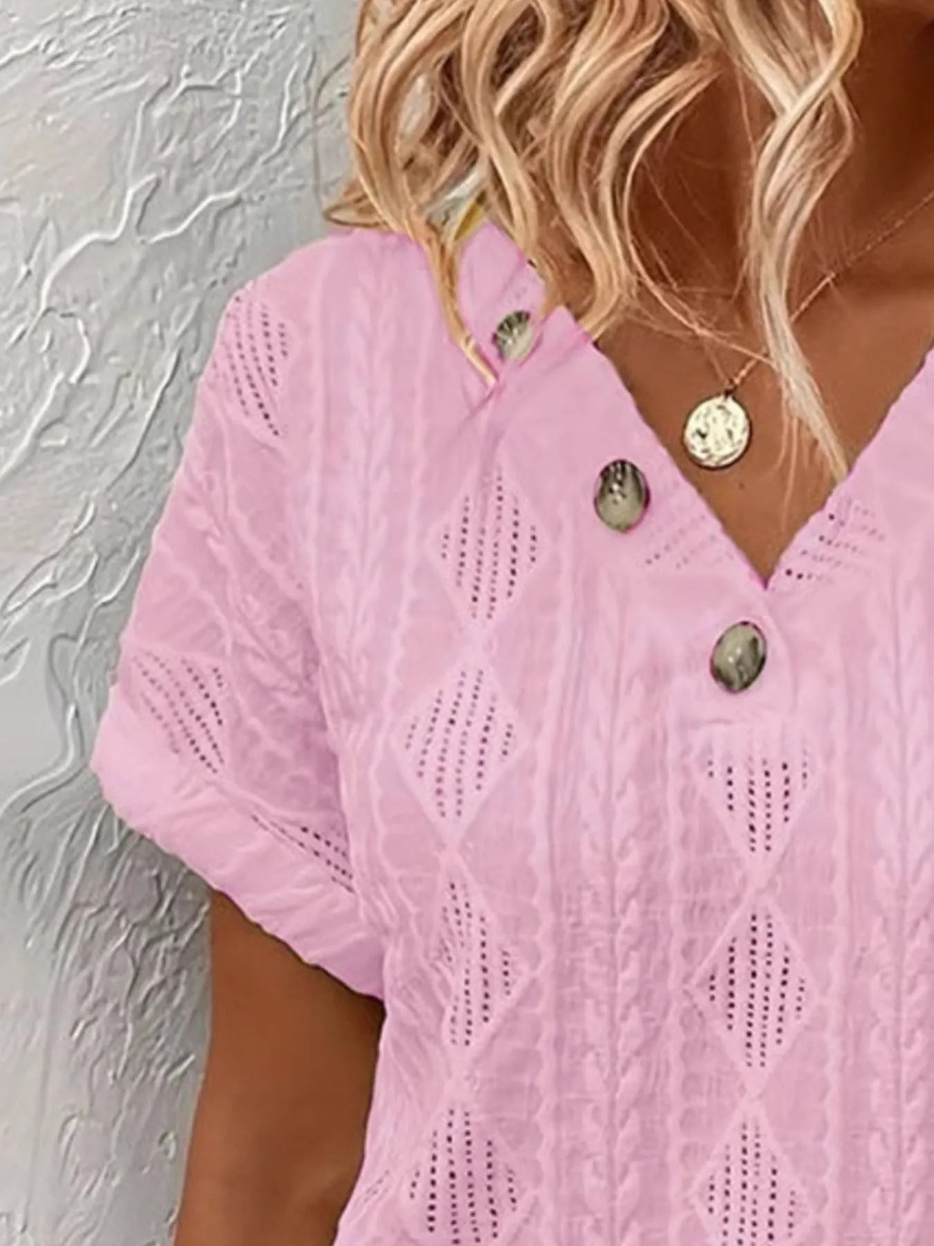 Textured V-Neck Short Sleeve Top - Fashorio