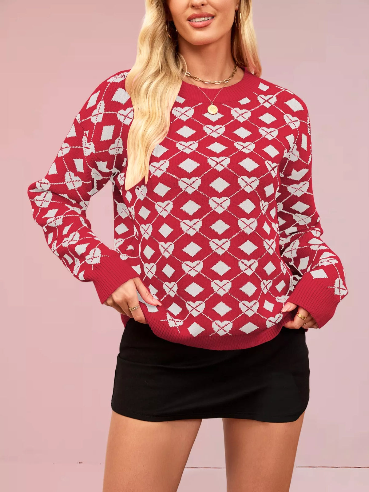 Heart and Diamond Pattern Sweater knit texture detail