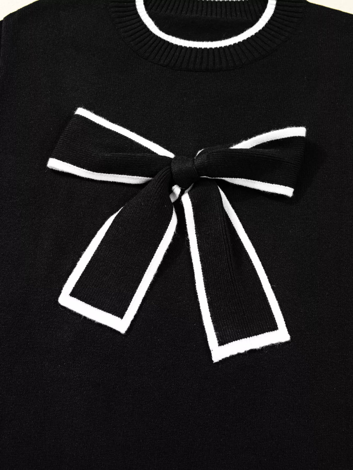 bow cropped sweater back detail