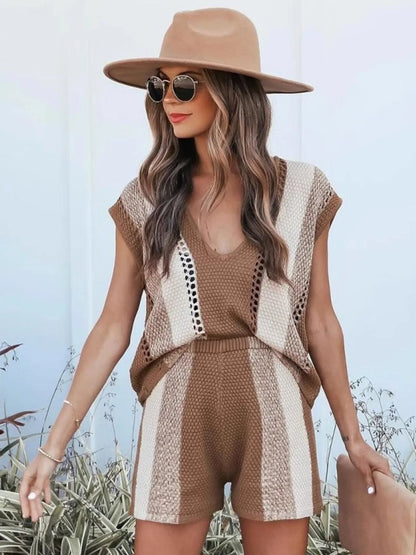 Openwork Color Block V-Neck Top and Shorts Sweater Set - Fashorio