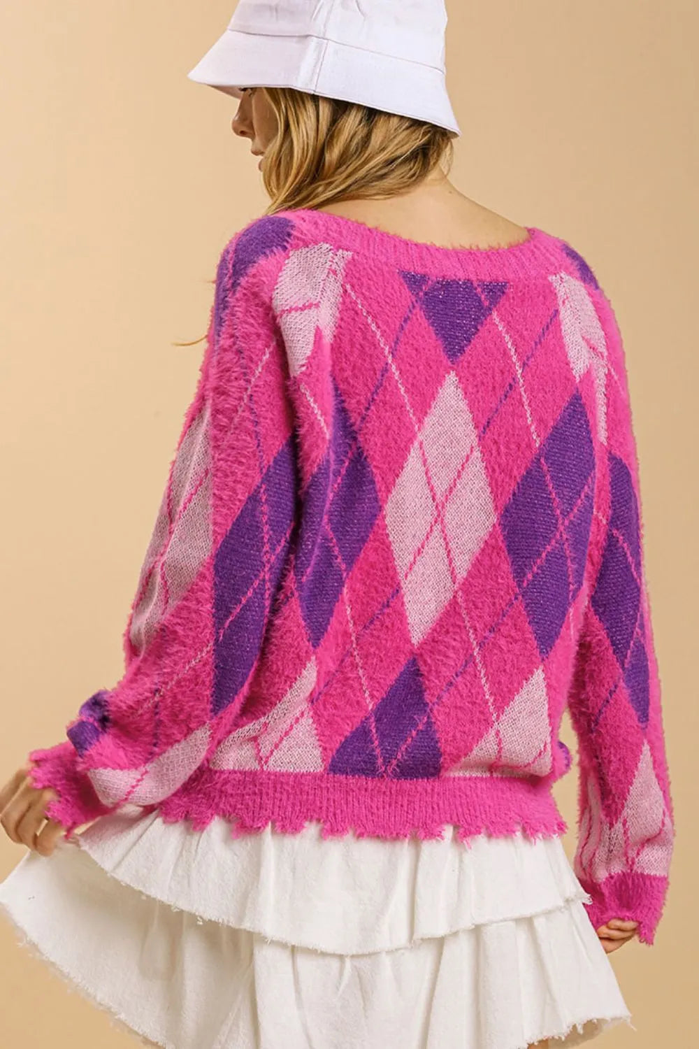 Umgee Full Size Argyle Pattern V-Neck Button Front Cardigan Plus Size - Fashorio
