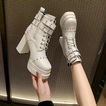 Round Toe Block Heels Boots - Fashorio