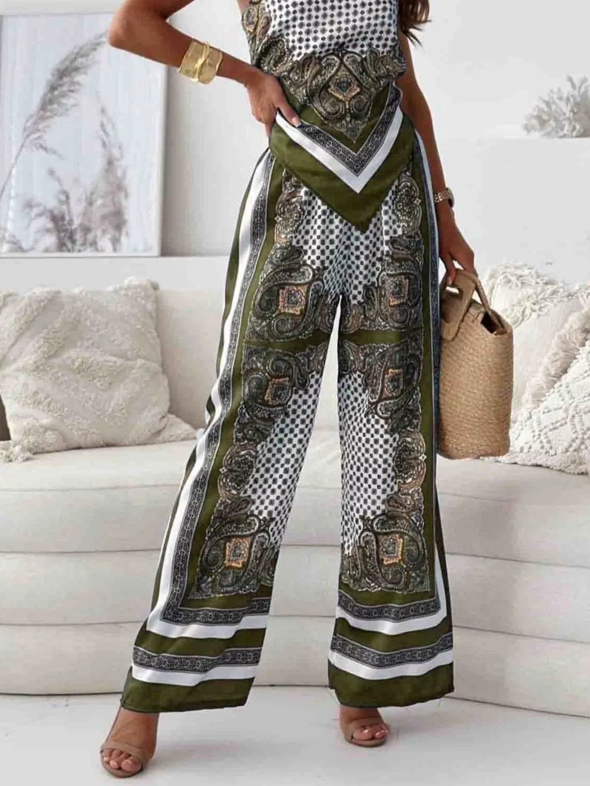 Printed pants set in light blue