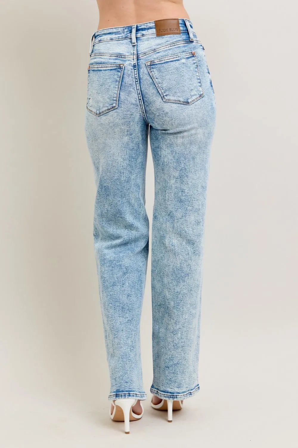 Judy Blue Full Size Hw Mineral Wash Destroy 90's Straight Jeans Plus Size - Fashorio
