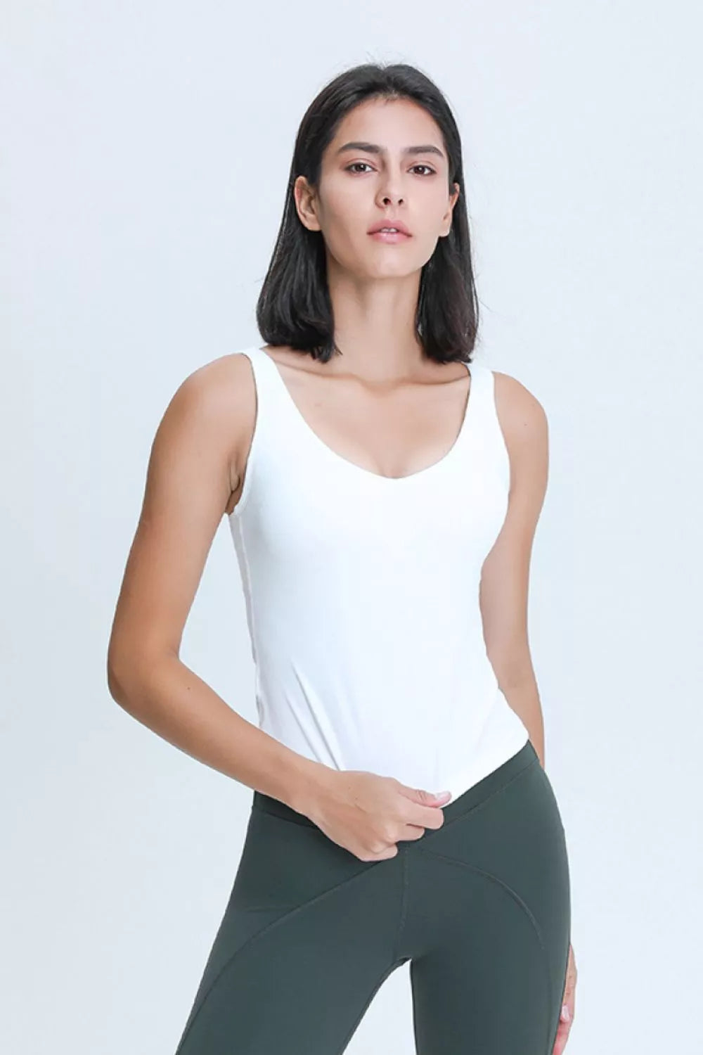 V neck active tank front view