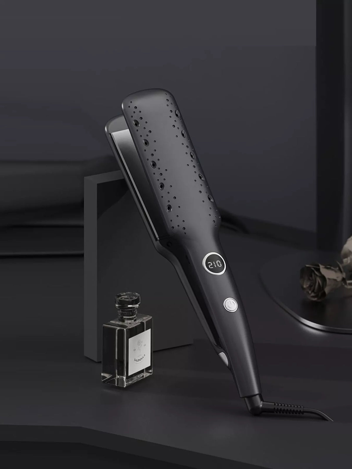 Straightener heated plates close up